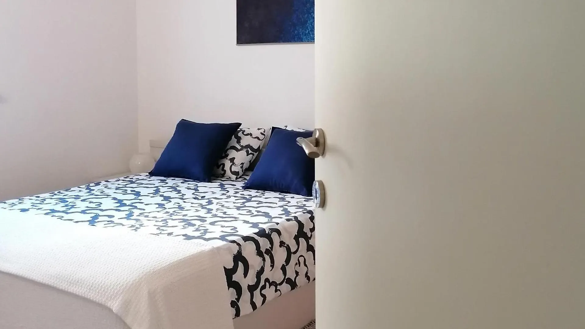 1 Bedroom Amazing Apartment In Porec