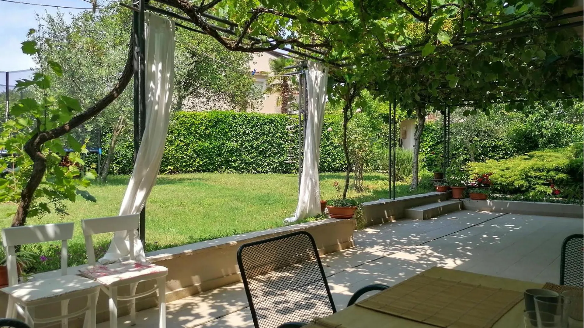 1 Bedroom Amazing Apartment In Porec contacts